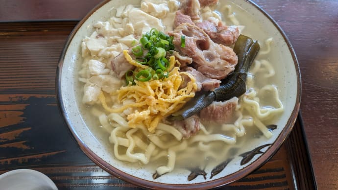 沖縄 元祖ゆし豆腐そば 高江洲そば