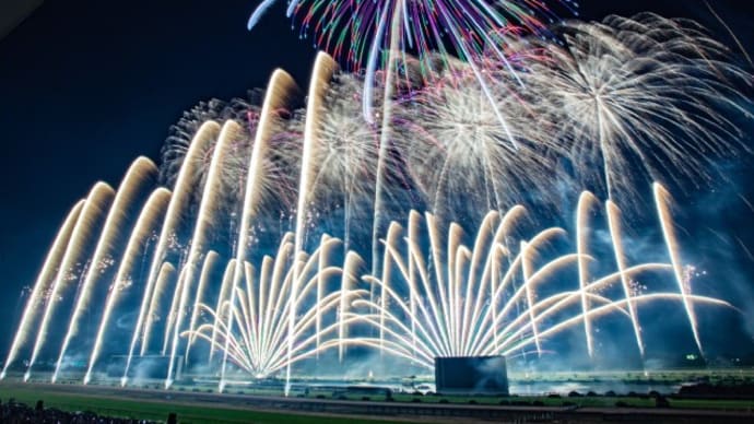11/3【大阪】舞洲海上花火クルージング＆ホテルバイキング～13，000発の舞洲花火大会観賞～