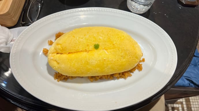 オートサロン帰りで東京駅で夕飯🍽️