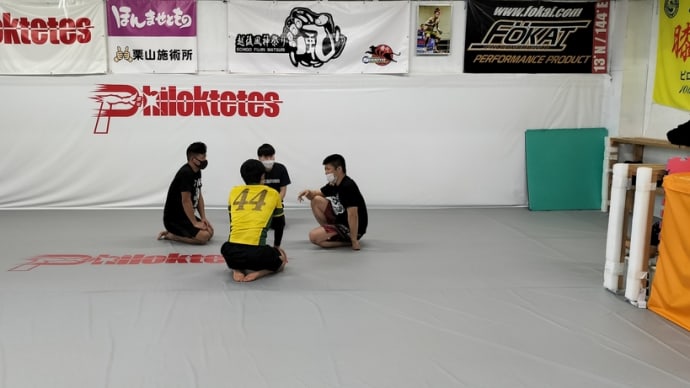 (土)グラップリング一般クラス12:00〜担当:小川