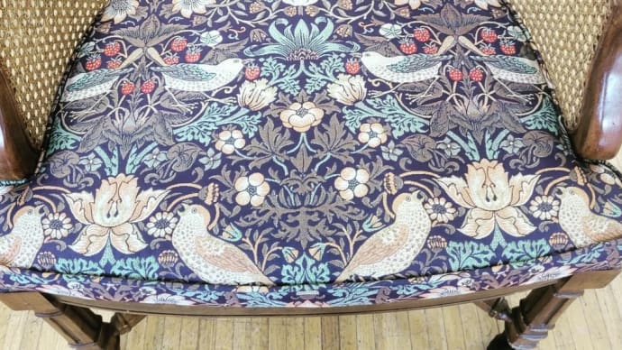 ウィリアムモリスでドレクセル家具 チェア張替