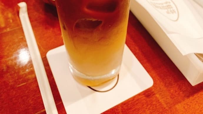 ちょっとクラシカルなカフェ