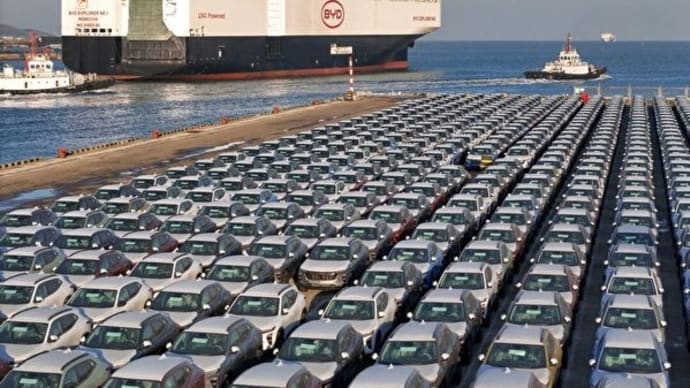 アメリカ、中国製EVへの関税を4倍に引き上げる計画が浮上