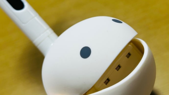 なんだかわかりますか？→明和電機の「オタマトーン」(カンタン電子楽器)の詳細で〜す😄💕