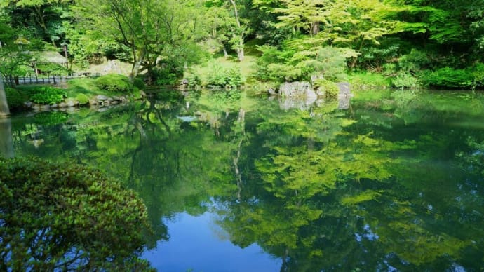 ●新緑の兼六園(4月23日 4) 瓢池 翠滝 海石塔 黄門橋 日本最古の噴水