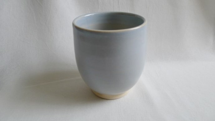 青萩釉薬の湯飲み等