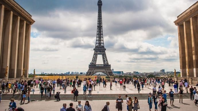 🇫🇷 Gaité Parisienne 🥐 岸田首相がフランスと南米歴訪へ出発…「国際経済秩序を構築し強化する取り組みを主導していくことを訴えたい」