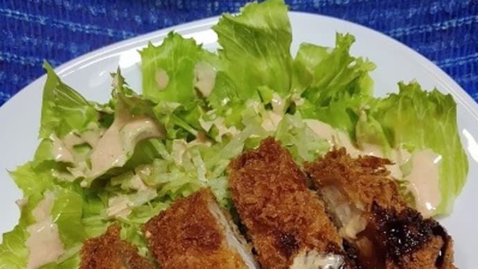 【10/09昼食】ローストンカツなお総菜、カラシもつけてみたんだね：D