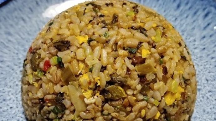 【06/29晩御飯】高菜炒飯、丸美屋焼豚炒飯素を使ったんだね:P
