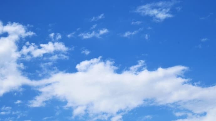 落ち着きの無い空模様
