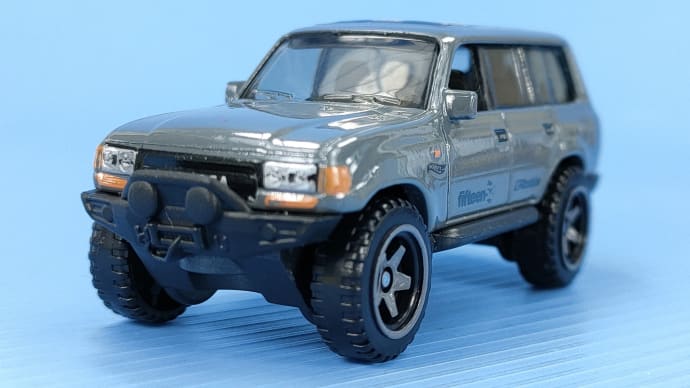 トヨタ ランドクルーザー 80 (グレー)