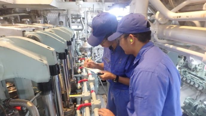 航海専攻と機関専攻