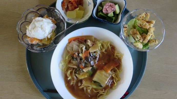 冷凍あんかけ焼きそば想像以上(*'▽')