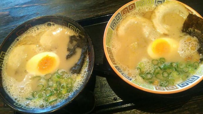久留米ラーメン　福岡県久留米市　大砲ラーメン　食べくらべセット