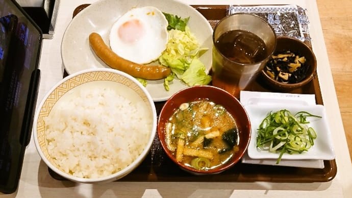 すき家(浦安駅前店)で納豆ソーセージエッグ朝食(2025年3月1日)
