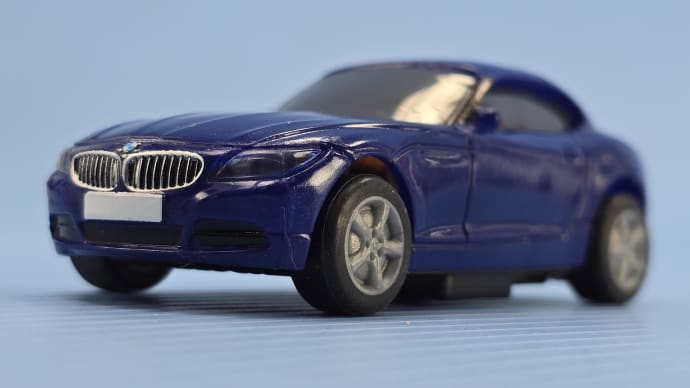 BMW Z4 ロードスター (ブルー)