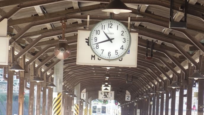 JR門司港駅のホームにて