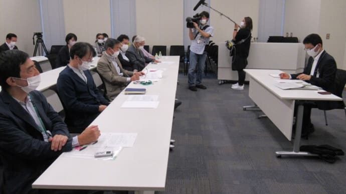 住居確保給付金の拡充と改善を求め厚労省に緊急要請