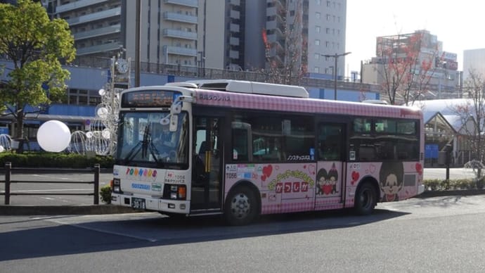 京成タウンバス　モンチッチ