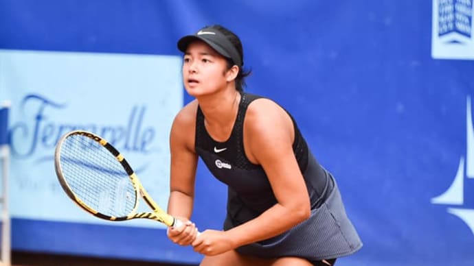 アレックス・イエラはシングルスとダブルスで優勝