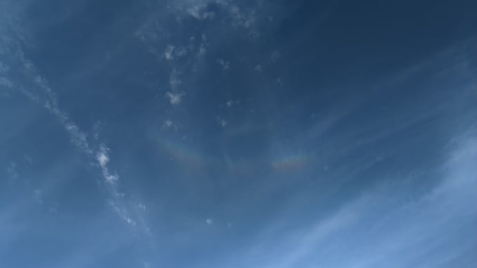 幻日と環天頂アークが見えました。