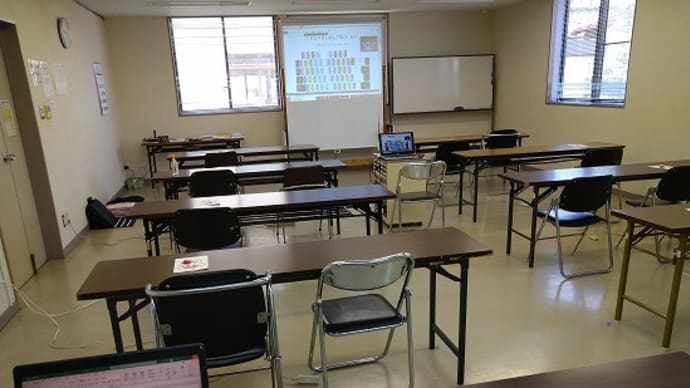PC教室始まって以来の出席者ゼロ Σ(=゚ω゚=;) マジ!