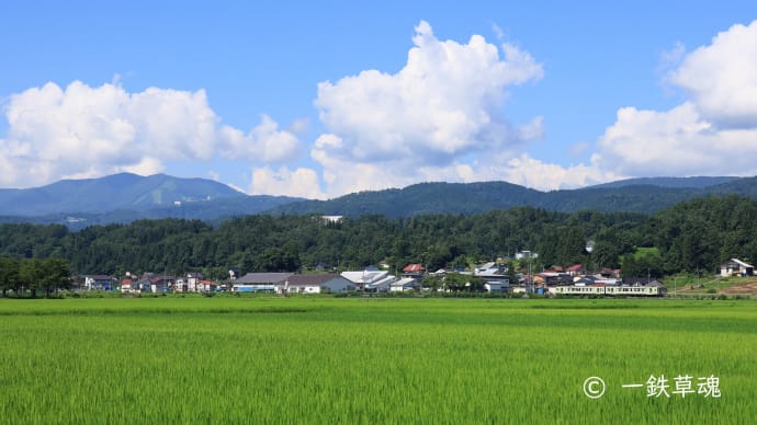 斑尾山と飯山線