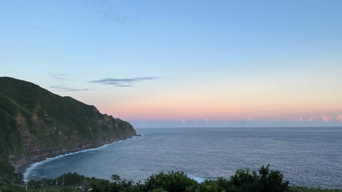 夕方の藍ケ江の海と空。