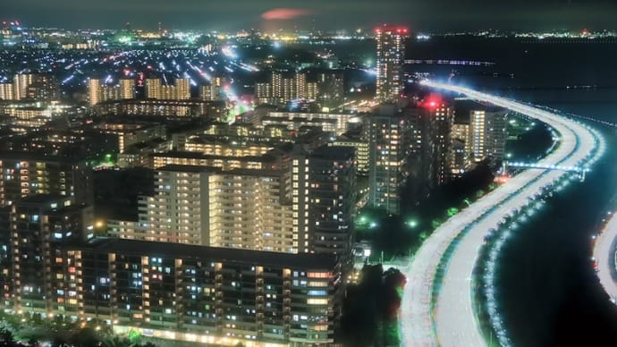 アパホテル&リゾート〈東京ベイ幕張〉高層階から眺める夜景(1)