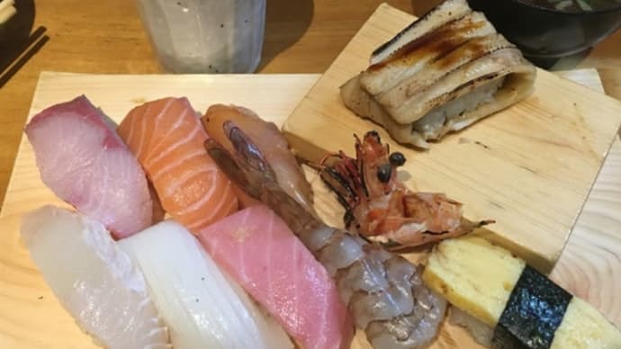 立ち喰い寿司魚路(ととろ)