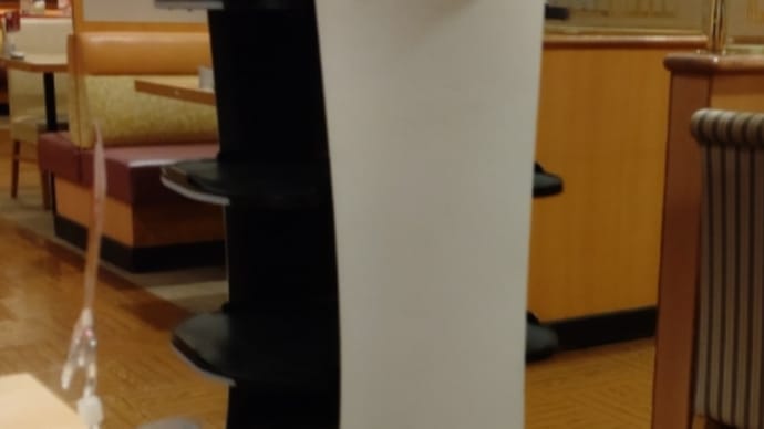 昨夜はファミレス