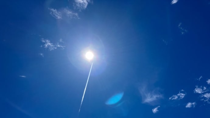 綺麗な飛行機雲