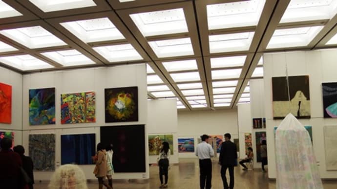 芸術の回廊(五美大卒業展)