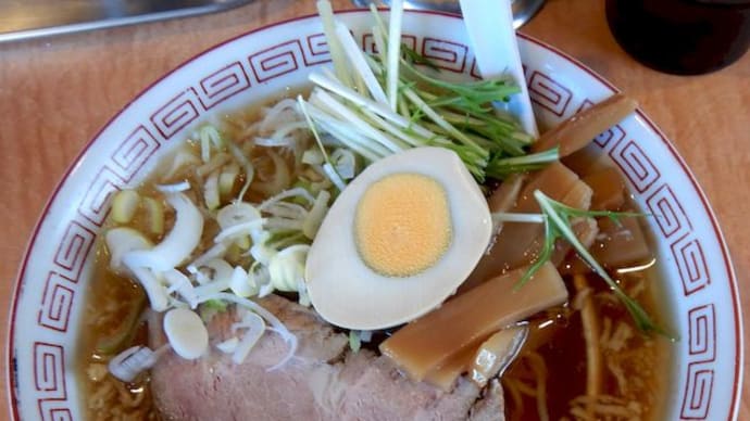 刀削麺屋　港南店　[港南区]　/　にんにくラーメン + ミニねぎチャーシュー丼