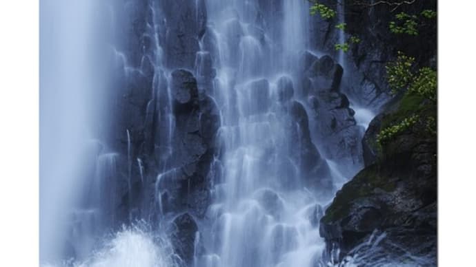 猿尾滝 雨後の増水