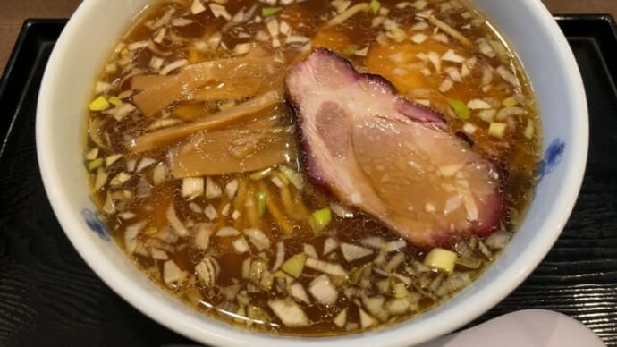 横浜市 來々軒 らうめん 青竹打ち 1,100円