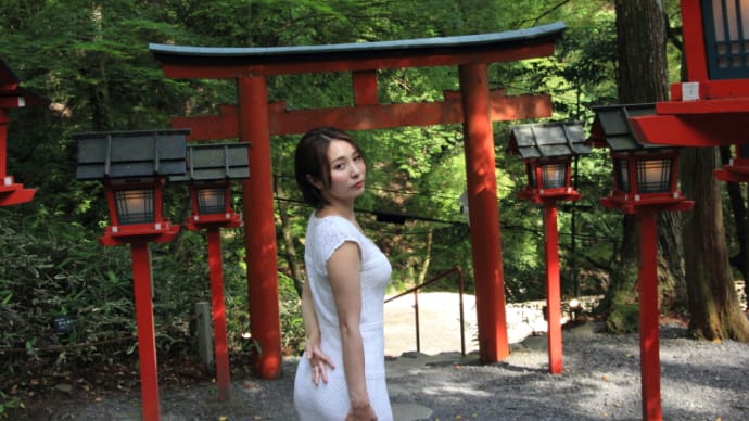 〔LaLaSweet〕美人社長・岩田亜矢那 あやにゃん in 京都・貴船