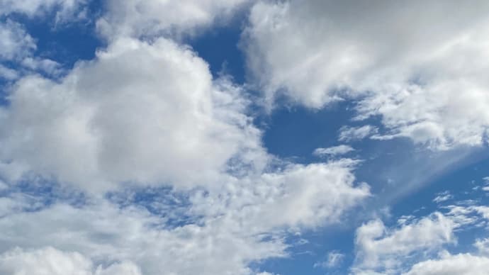 つかの間の青空