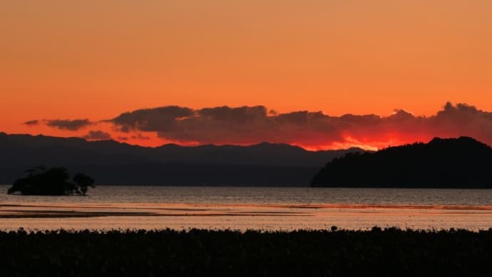 琵琶湖の夕陽（上）