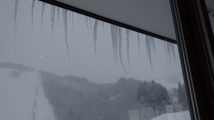 まだまだ続きそうな⛄