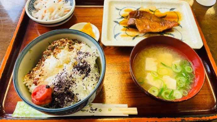 お昼の定食
