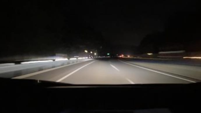 夜中の高速道路 / ドラ割で青森へ