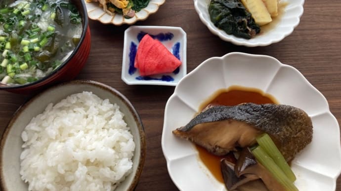 本日の定食 銀だらの煮付け 土鍋ごはんと日々の料理