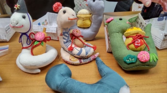 巳年の人形作り2回目