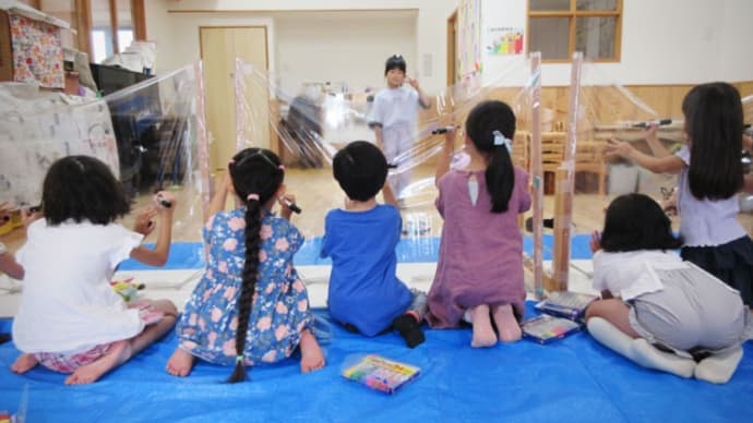 集団制作「いっぱい描いちゃおう」