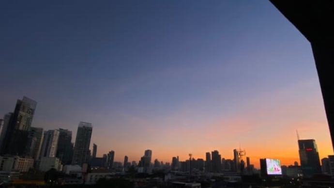 金曜日。