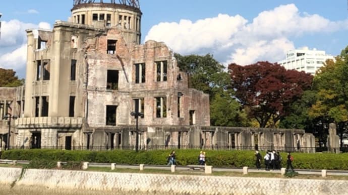 広島・平和公園「水辺のコンサート」・・・平和な時代、公園で聴くライブの音楽はココロを癒してくれます