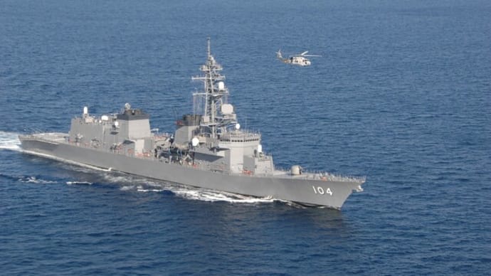 海上自衛隊 護衛艦きりさめ シアヌークビル港に寄港