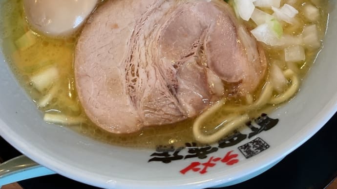 お昼ごはん ラーメン 家系を称するM田商店 Jun 2024