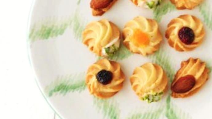 プティフール ドレッセ Petis fours dresses